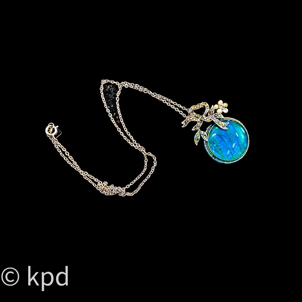 Exquisite Butterfly Wing Pendant Necklace, Marcasite Bow